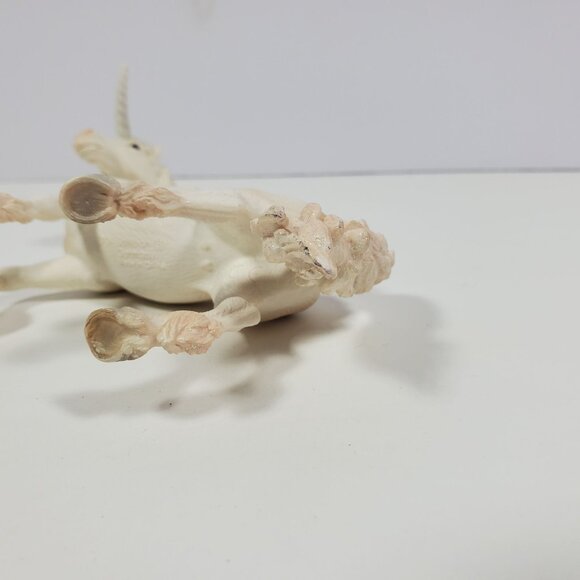 2004 Schleich White Unicorn Glitter Sparkle Mane And Tail Figurine 4 Inches - Picture 12 of 15